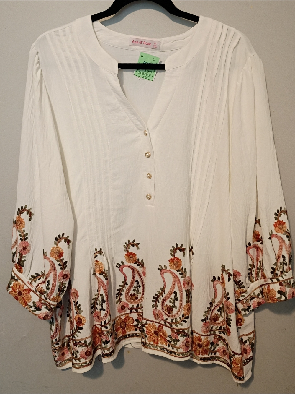 Ana & Rose White Embroidered Peasant Blouse W/ 3/4 Sleeves